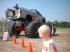 monster_truck_and_tractor_003~0.jpg